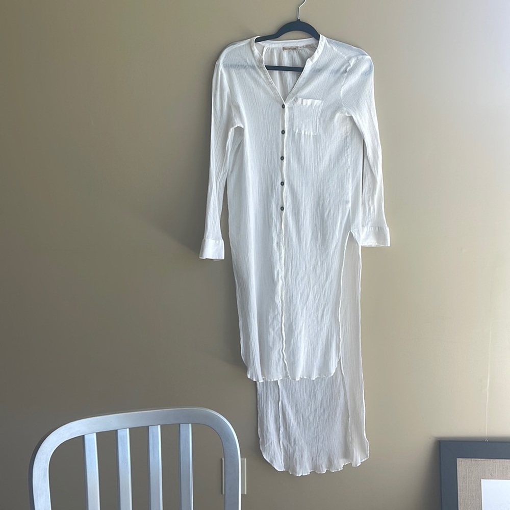 Anthropologie Holding Horses gauzy top